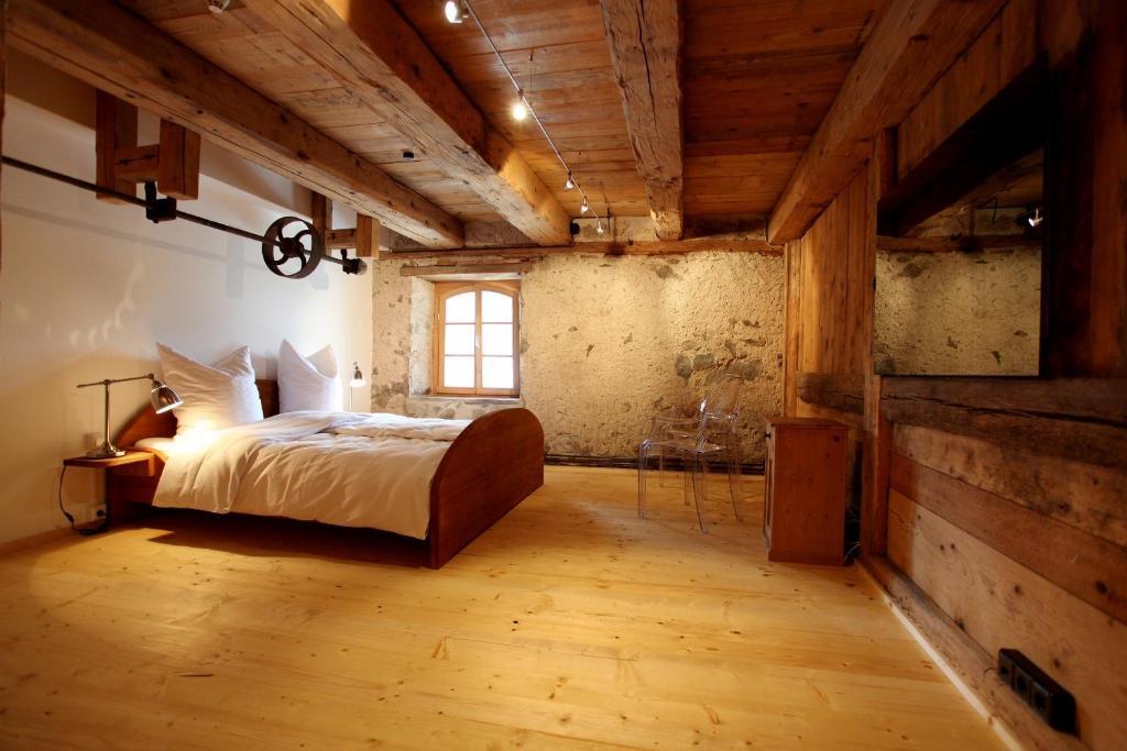 Hotel Rainhof Scheune & Naturpark Restaurant 키르히자르텐 객실 사진